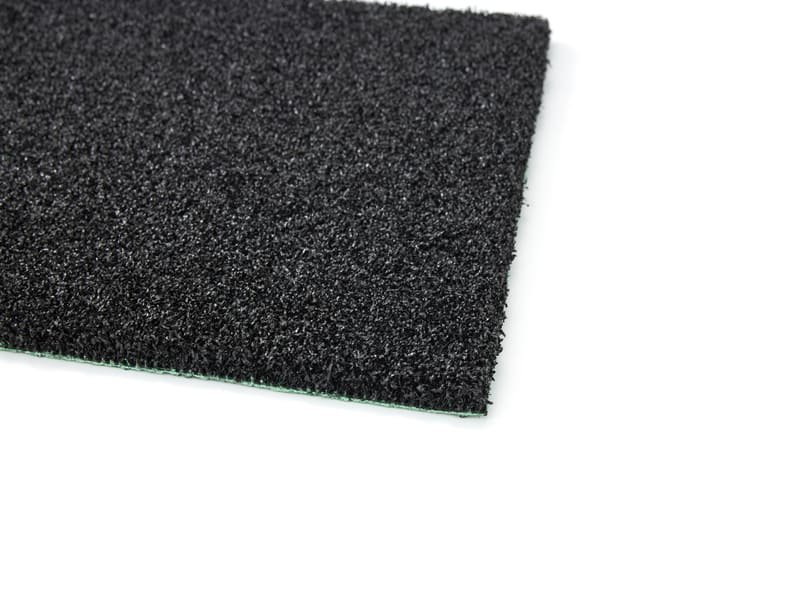 Испытание на удар G-Max, проводимое на системе синтетического газона с ударной подушкой.